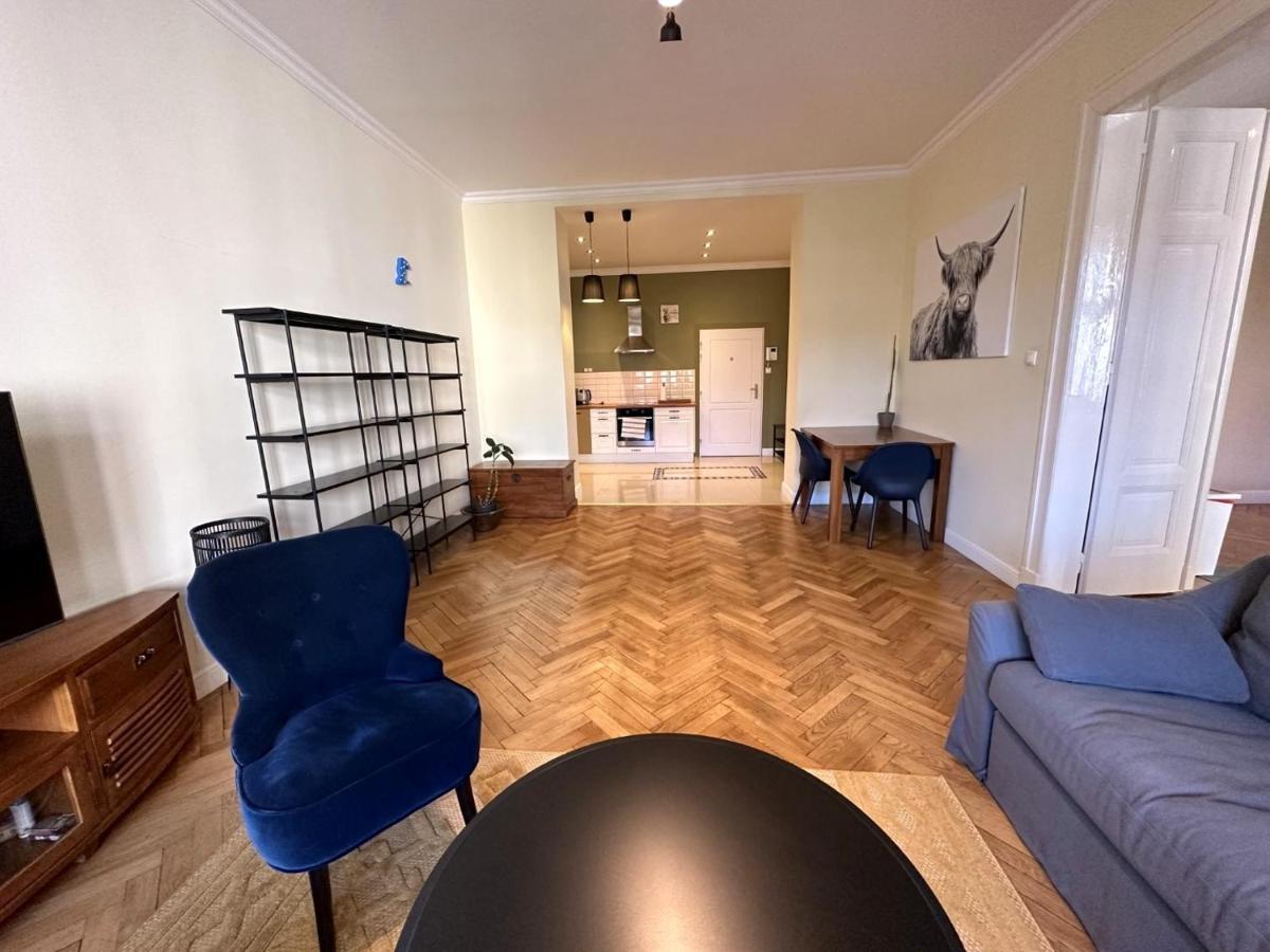 Gorkeho Apartment In City Centre Bratislava Dış mekan fotoğraf
