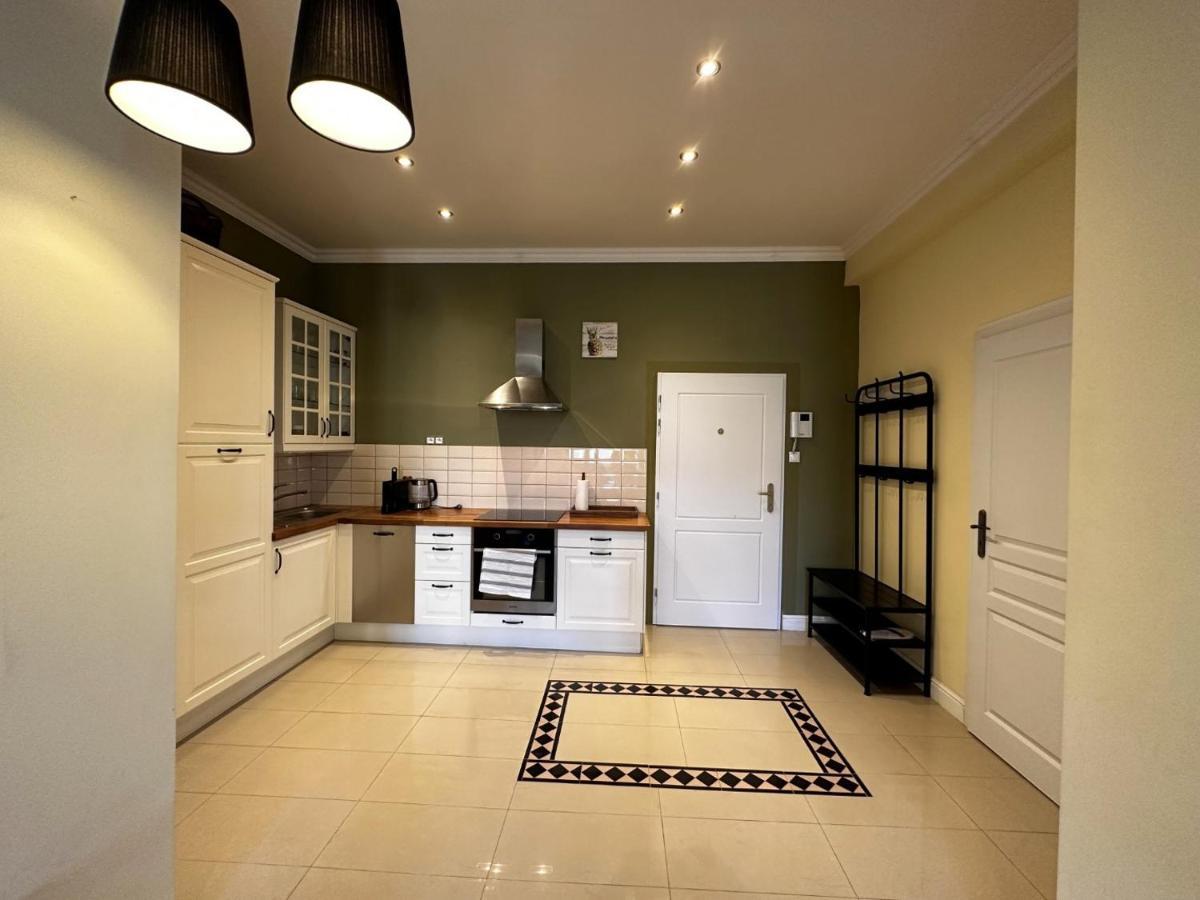 Gorkeho Apartment In City Centre Bratislava Dış mekan fotoğraf