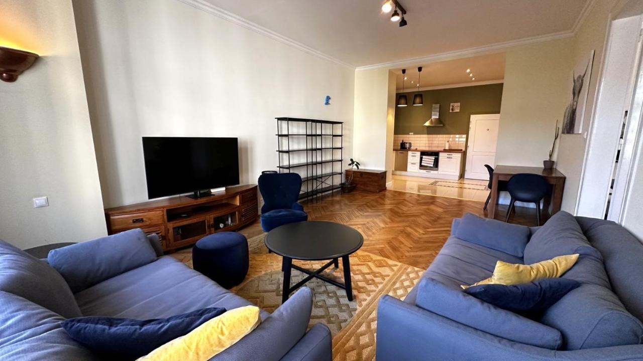 Gorkeho Apartment In City Centre Bratislava Dış mekan fotoğraf