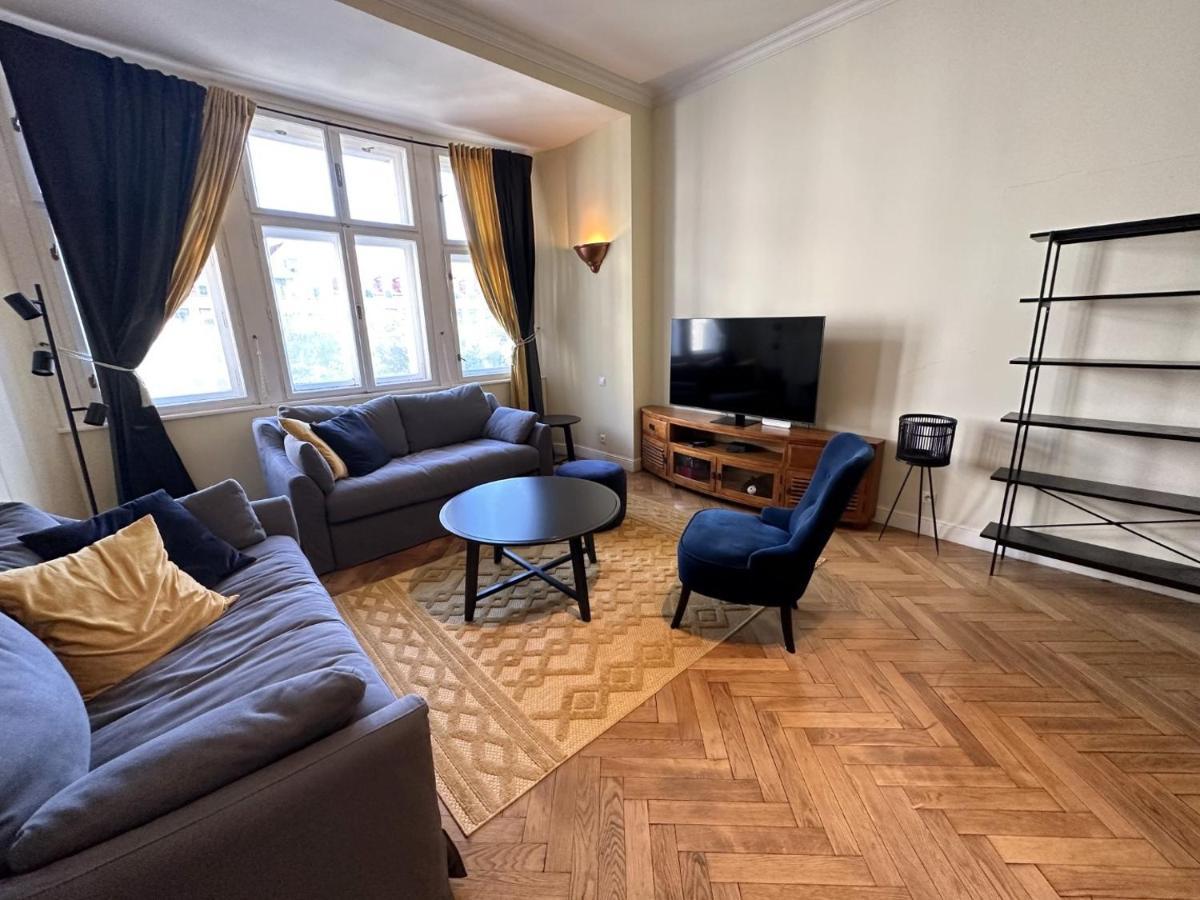Gorkeho Apartment In City Centre Bratislava Dış mekan fotoğraf